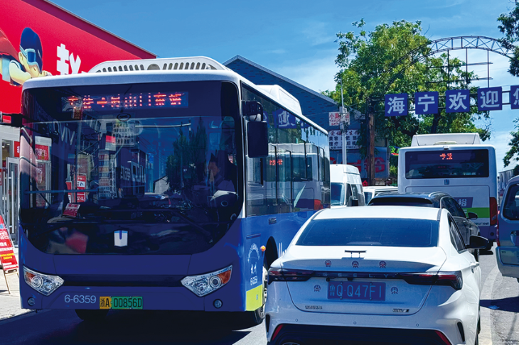 杭州最早的公交车，城市流动血脉的历史印记