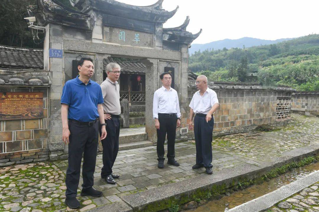 周联清最早去向揭秘，历史轨迹与成就探索