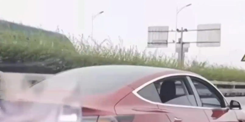特斯拉南京早期政策引领电动汽车产业革新篇章